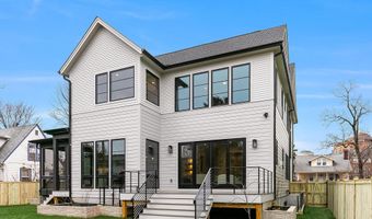 809 N KENMORE St, Arlington, VA 22201