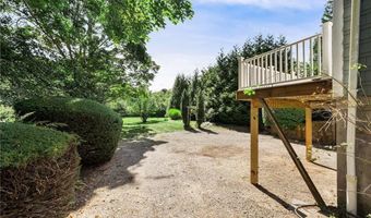 130 W Main St, North Kingstown, RI 02852