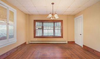 3 Smith St, Andover, NJ 07821