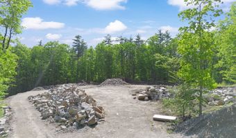60 Boxwood Dr, Auburn, NH 03032
