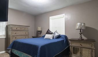 2011 Rosewood Ave, Anderson, IN 46011