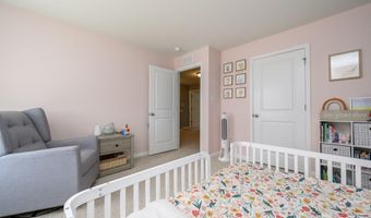 15 Half Hitch Rd, Barnegat, NJ 08005