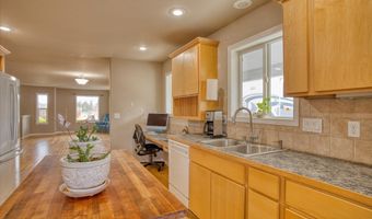 405 E Willow, Sequim, WA 98382