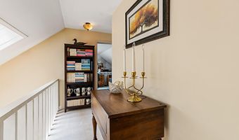 31 Pheasant Run Rd, Belgrade, ME 04917