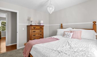 202 Edgewood Dr, Bardstown, KY 40004