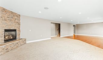 2725 Torrey Pines Dr, Billings, MT 59101