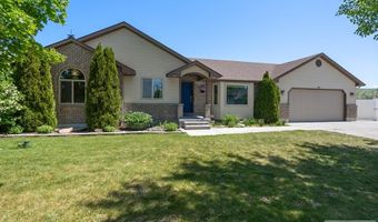 5477 Barton Cir, Ammon, ID 83406