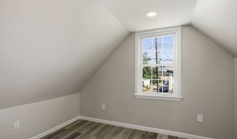 227 Sylvan St, Bridgeport, CT 06606