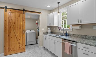 403 Summit St, Aberdeen, NC 28315