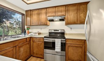 311 Glenn St, Ashland, OR 97520