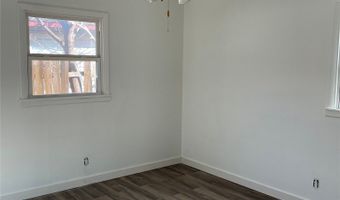 3157 S 10th St, Abilene, TX 79605