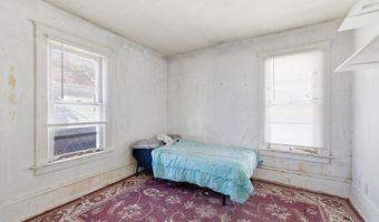 214 4th St, Ashland, OH 44805