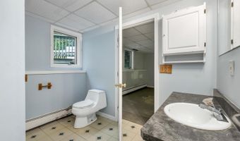 161 Frank C Gilman Hwy, Alton, NH 03809