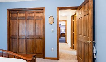 40 Pheasant Run Rd, Belgrade, ME 04917