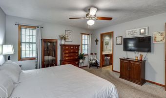 180 Alton Cir, Benton, MS 39039