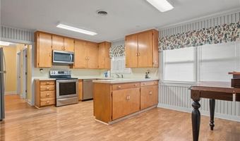 1802 SHIRLEY PARK Pl, Alexandria, LA 71301