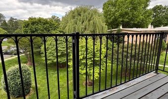 4901 AMERICANA Dr #202, Annandale, VA 22003
