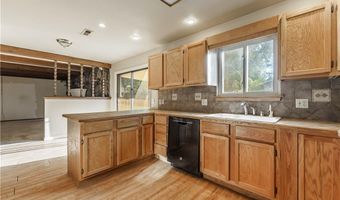 202 Big Tree Dr, Bentonville, AR 72712