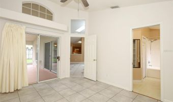 1052 ROYAL OAKS Dr, Apopka, FL 32703