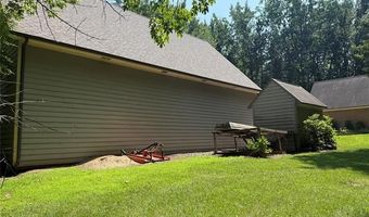 6365 Hayfield Ln, Almont, MI 48003