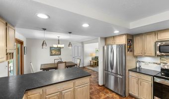 108 Gardner Pl, Cascade, ID 83611