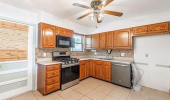 1907 Lone Pine Dr, Arnold, MO 63010