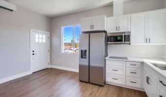 752 W 9th Ave, Escondido, CA 92025
