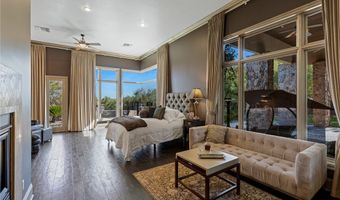 33 Promontory Ridge Dr, Las Vegas, NV 89135
