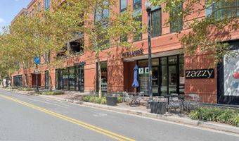 1021 N GARFIELD St #316, Arlington, VA 22201