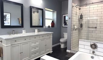 812 S Clowe Ave, Artesia, NM 88210