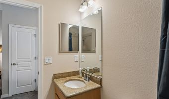 5714 SEA TROUT Pl, Apollo Beach, FL 33572