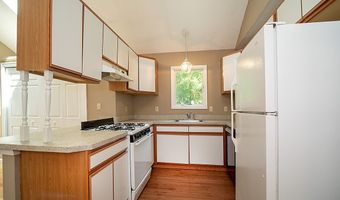 236 Mountain Rd, Cheshire, CT 06410