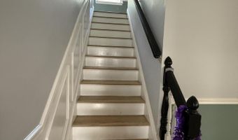 347 Trenton Ave N, Bayville, NJ 08721