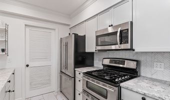 33 North Ave 12, Burlington, VT 05401