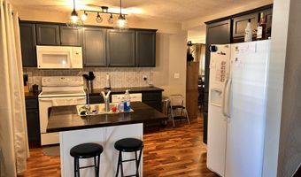 1206 3rd Ave, Alton, IA 51003