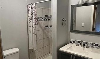 311 E A St, Atoka, OK 74525