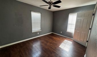 702 Jefferson St, Alice, TX 78332