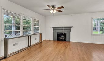 1021 Summit Dr, Albany, GA 31707