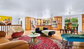 2921 N Arran Ct, Boise, ID 83702