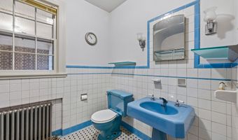 1979 BALTIMORE ANNAPOLIS Blvd, Annapolis, MD 21409