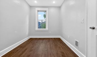 12 E 49TH St 2, Bayonne, NJ 07002