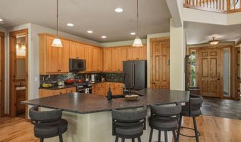 60875 Goldenwood Loop, Bend, OR 97702