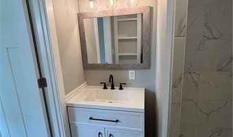 2318 N Lakeview Dr, Austin, IN 47102
