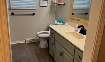 2224 Fairfield Ct, Albemarle, NC 28001