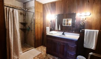 624 Saul Begley Rd, Annville, KY 40402