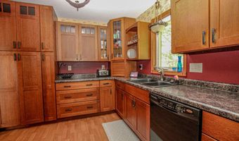 1712 Cranberry Ln NE, Alexandria, MN 56308