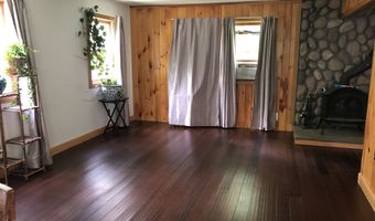 600 Bog Rd, Belvidere Center, VT 05442