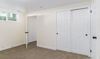 315 Jackson St, American Falls, ID 83211