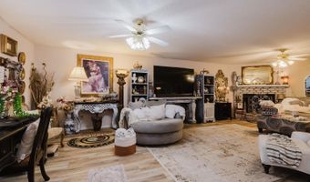 1307 River Oaks, Benton, AR 72019