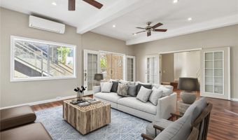 99-670 Aliipoe Dr, Aiea, HI 96701
